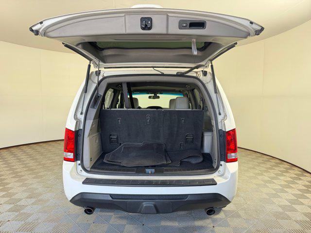 Photo of 2012 Taffeta White Honda Pilot