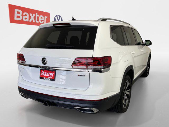 Photo of 2021 Pure White Volkswagen Atlas