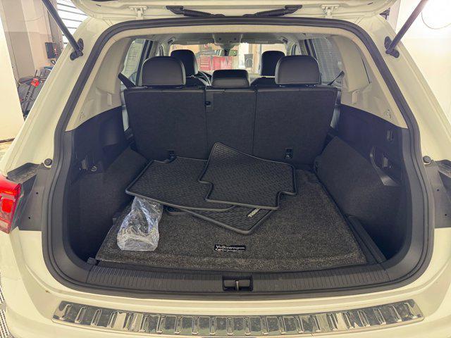Photo of 2022 Pure White Volkswagen Tiguan