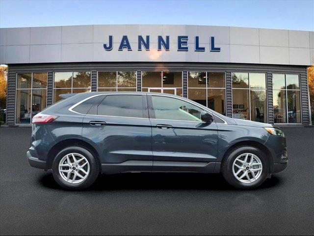 Photo of 2024 Stone Blue Metallic Ford Edge