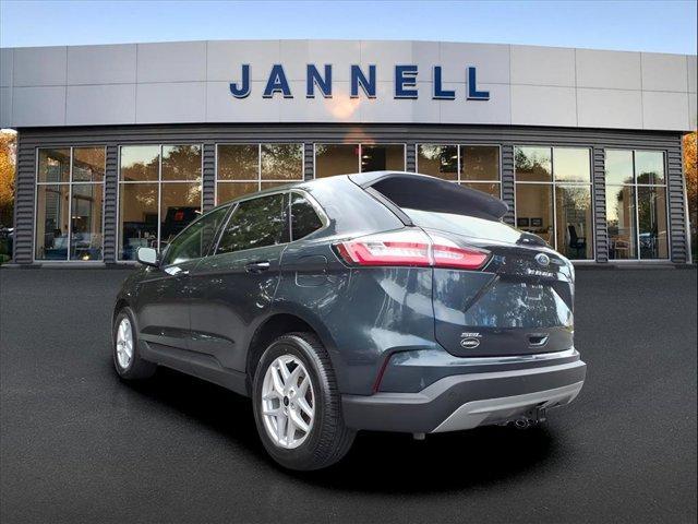 Photo of 2024 Stone Blue Metallic Ford Edge