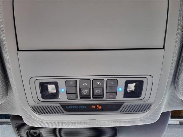 Photo of 2023 Iconic Silver Metallic Ford Explorer