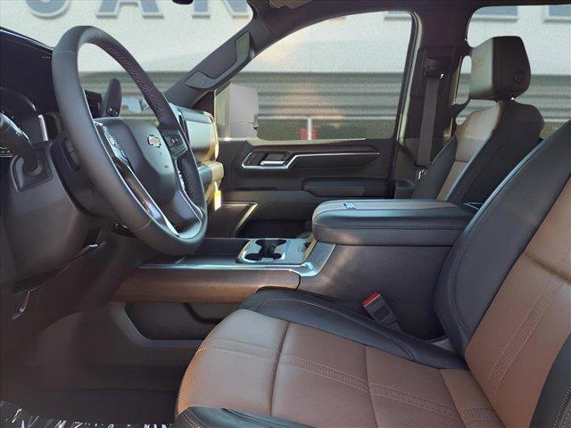 Photo of 2024 Summit White Chevrolet Silverado 2500