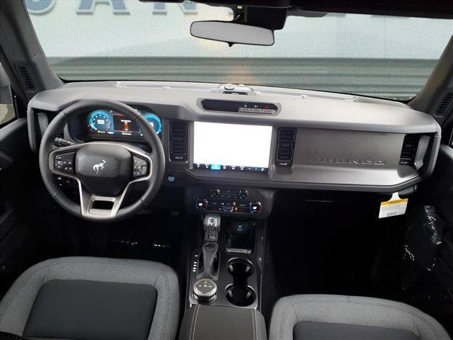 Photo of 2025 Gray Ford Bronco