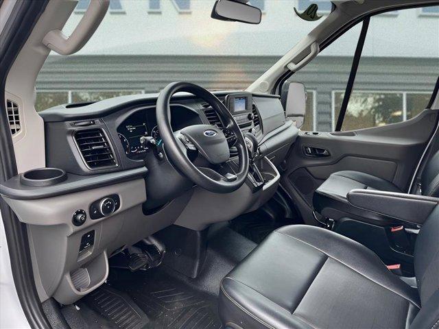 Photo of 2023 Oxford White Ford Transit-250