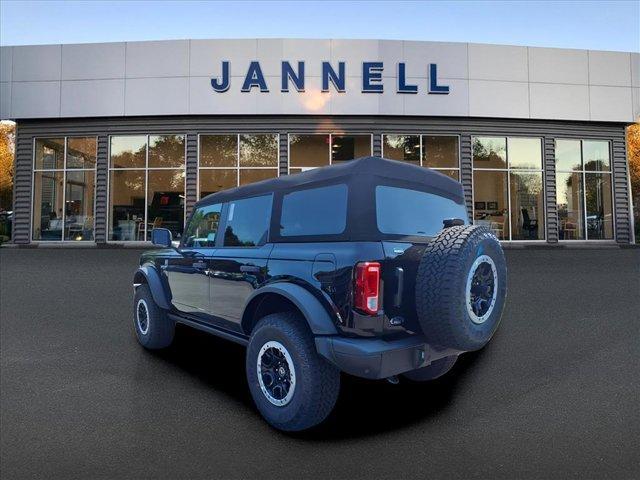 Photo of 2025 Black Ford Bronco
