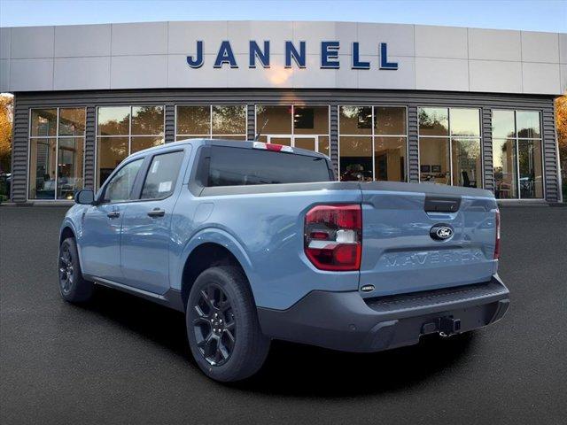 Photo of 2025 Blue Ford Maverick