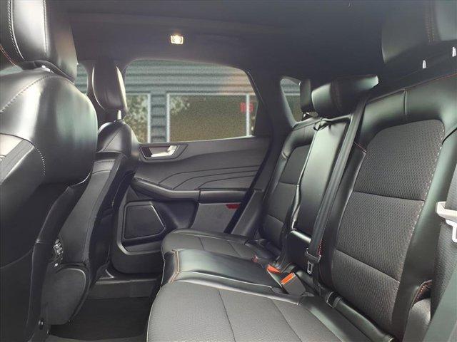 Photo of 2023 Cinnabar Red Metallic Ford Escape