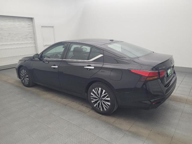 Photo of 2023 Super Black Nissan Altima