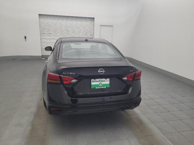 Photo of 2023 Super Black Nissan Altima