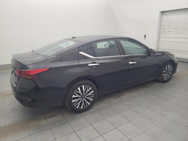 Photo of 2023 Super Black Nissan Altima