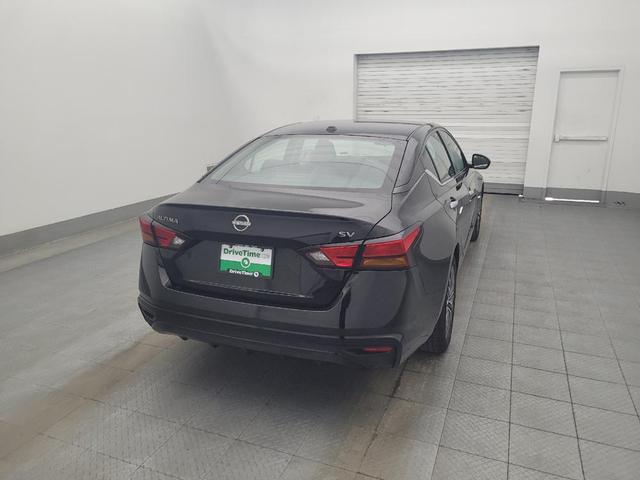 Photo of 2023 Super Black Nissan Altima