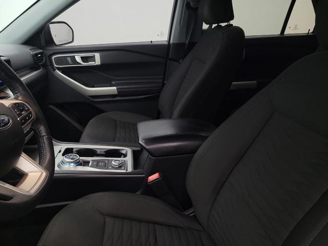 Photo of 2021 Agate Black Metallic Ford Explorer