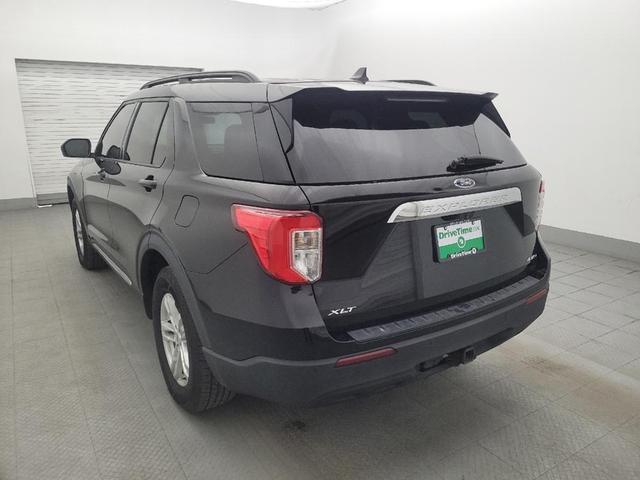 Photo of 2021 Agate Black Metallic Ford Explorer