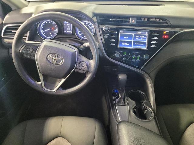 Photo of 2018 Celestial Silver Metallic Toyota Camry