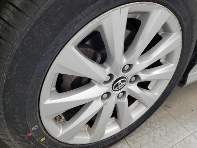 Photo of 2018 Celestial Silver Metallic Toyota Camry