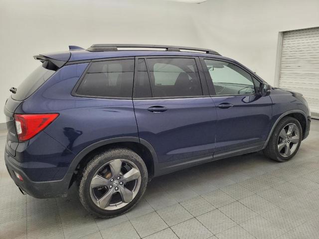 Photo of 2019 Obsidian Blue Pearl Honda Passport