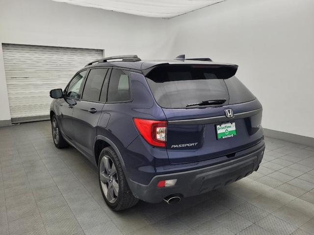 Photo of 2019 Obsidian Blue Pearl Honda Passport