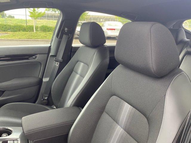 Photo of 2025 Crystal Black Pearl Honda Civic Hybrid