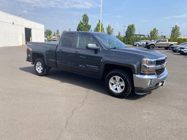 Photo of 2017 Graphite Metallic Chevrolet Silverado 1500