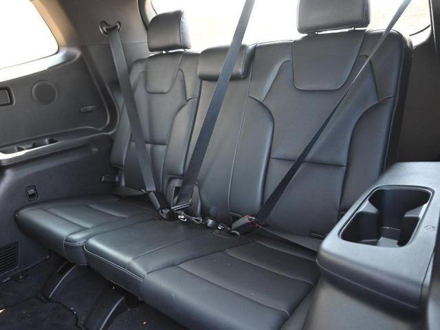 Photo of 2024 Wolf Gray Kia Telluride