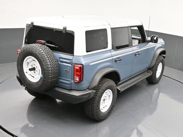 Photo of 2025 Azure Gray Metallic Ford Bronco