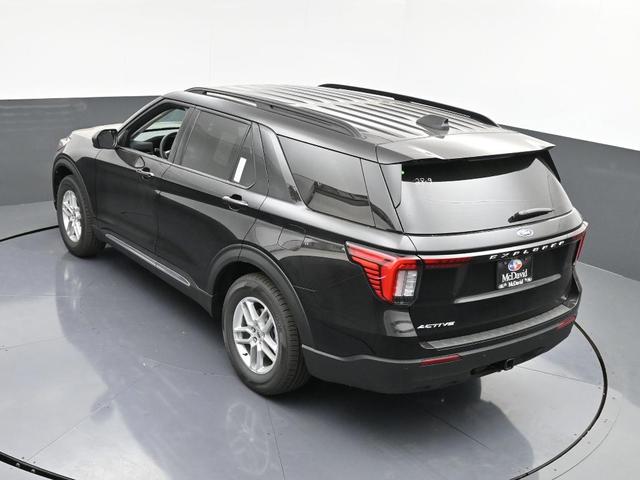Photo of 2025 Agate Black Metallic Ford Explorer