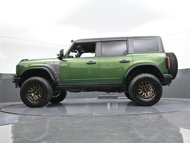 Photo of 2024 Eruption Green Metallic Ford Bronco
