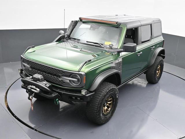 Photo of 2024 Eruption Green Metallic Ford Bronco