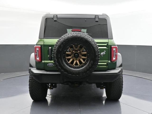 Photo of 2024 Eruption Green Metallic Ford Bronco