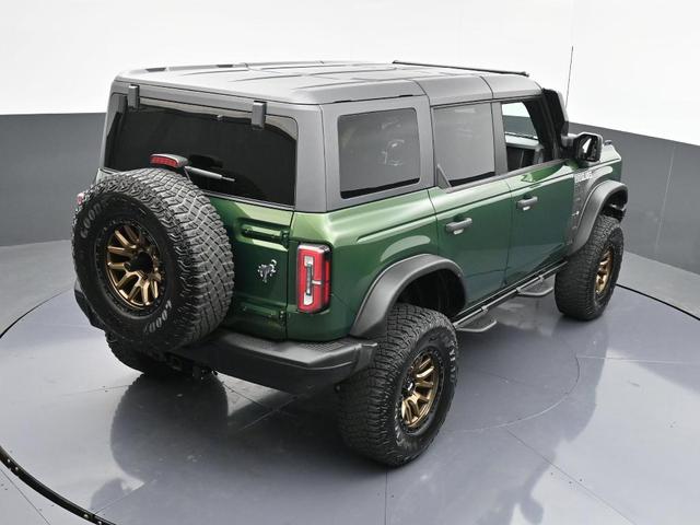 Photo of 2024 Eruption Green Metallic Ford Bronco