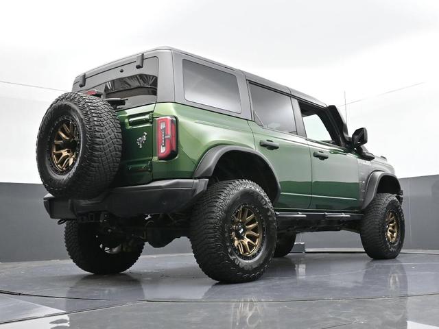 Photo of 2024 Eruption Green Metallic Ford Bronco