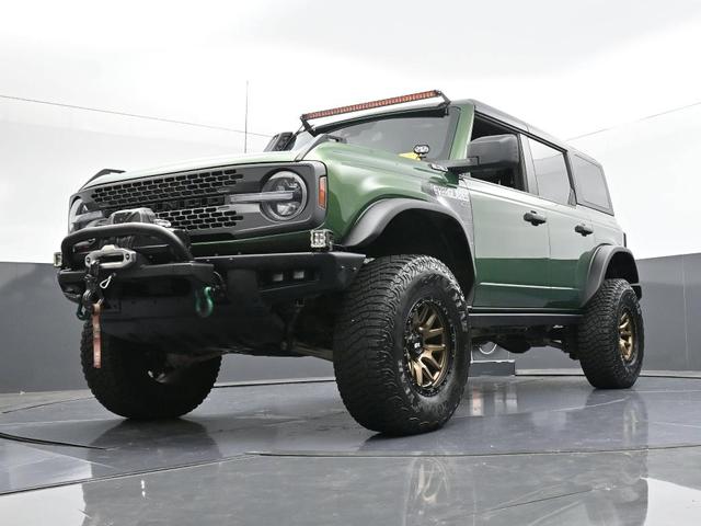 Photo of 2024 Eruption Green Metallic Ford Bronco