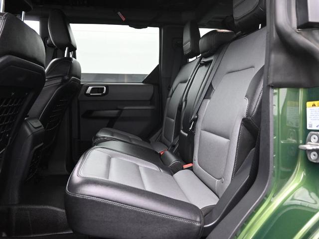 Photo of 2024 Eruption Green Metallic Ford Bronco