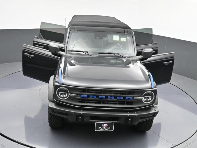 Photo of 2022 Shadow Black Ford Bronco