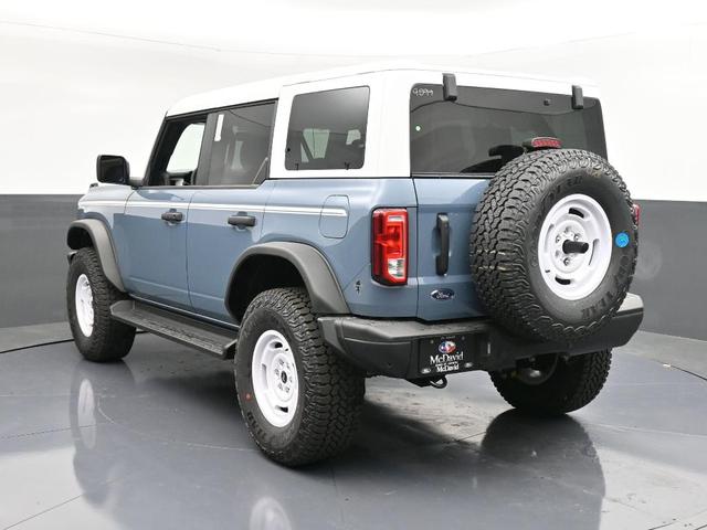 Photo of 2025 Azure Gray Metallic Ford Bronco