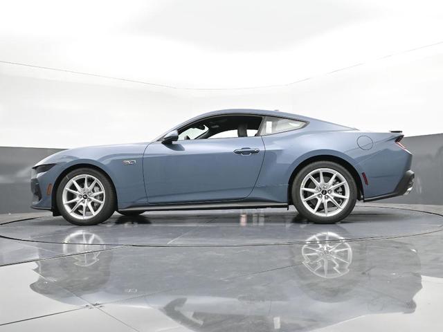 Photo of 2025 Vapor Blue Metallic Ford Mustang