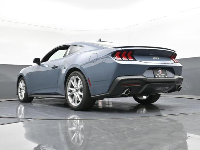 Photo of 2025 Vapor Blue Metallic Ford Mustang