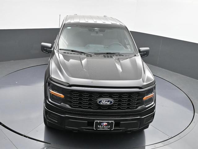 Photo of 2025 Agate Black Metallic Ford F-150