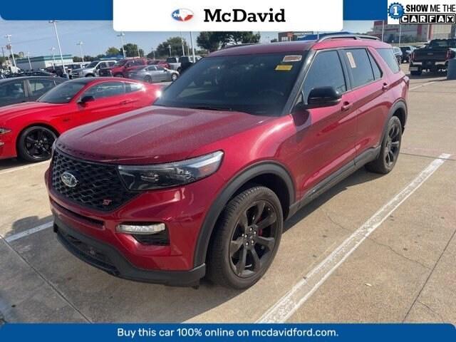 Photo of 2023 Rapid Red Metallic Tinted Clearcoat Ford Explorer