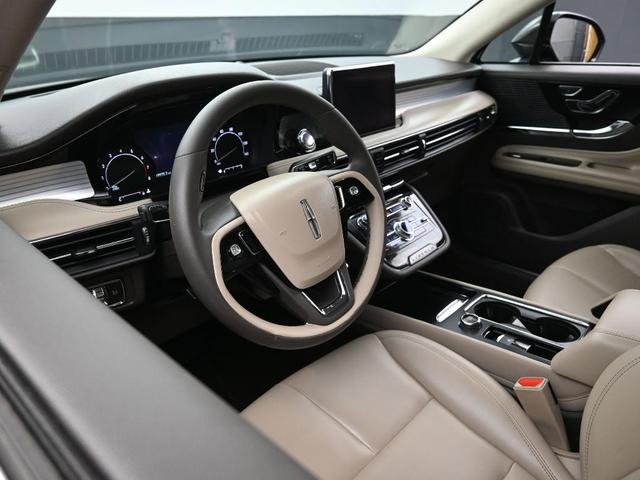 Photo of 2022 Ocean Lincoln Corsair