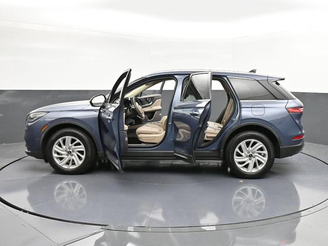 Photo of 2022 Ocean Lincoln Corsair
