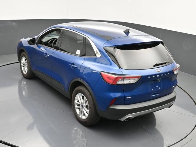 Photo of 2022 Atlas Blue Metallic Ford Escape
