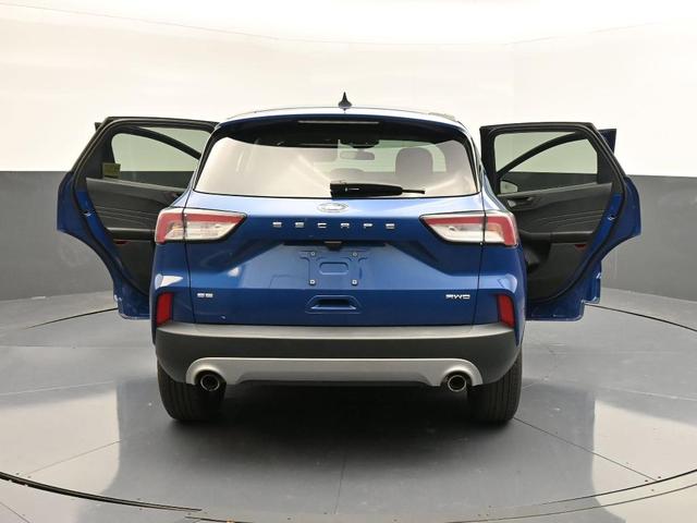 Photo of 2022 Atlas Blue Metallic Ford Escape