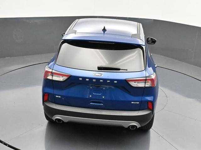 Photo of 2022 Atlas Blue Metallic Ford Escape