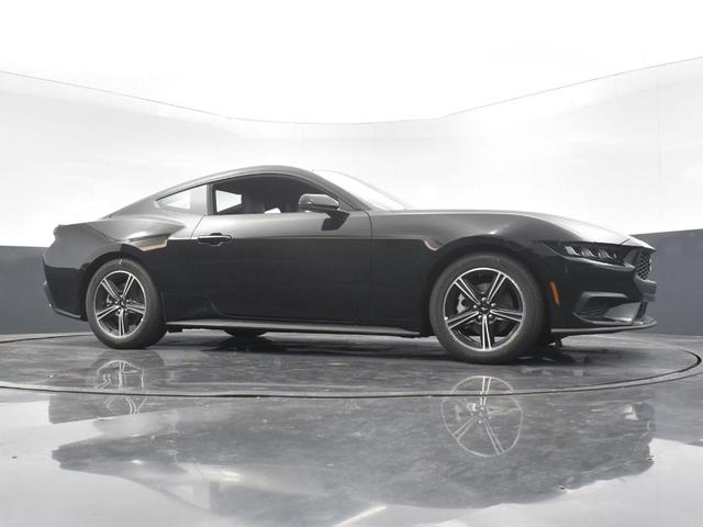 Photo of 2025 Shadow Black Ford Mustang