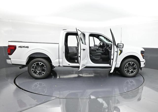 Photo of 2025 Oxford White Ford F-150