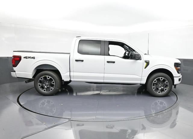 Photo of 2025 Oxford White Ford F-150