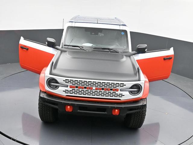 Photo of 2025 Oxford White Ford Bronco