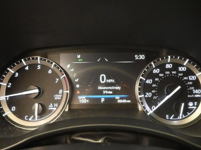Photo of 2022 Midnight Black Metallic Toyota Highlander